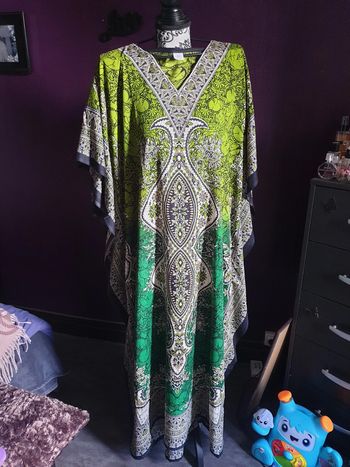 Robe d été avec foulard
