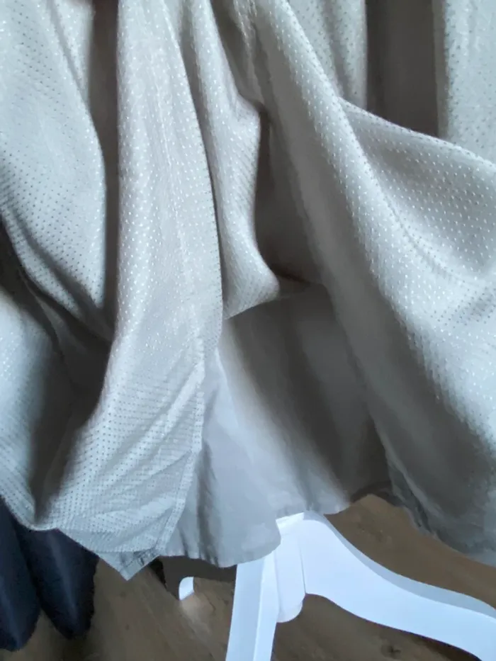 Robe verte avec motifs ajourés - photo numéro 8