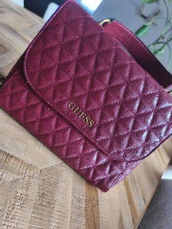 Sac bandoulière GUESS parfait état 