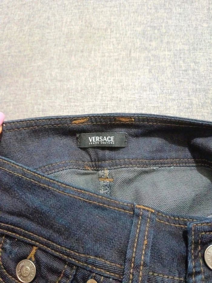 C47 jeans marine Versace W24 - photo numéro 3