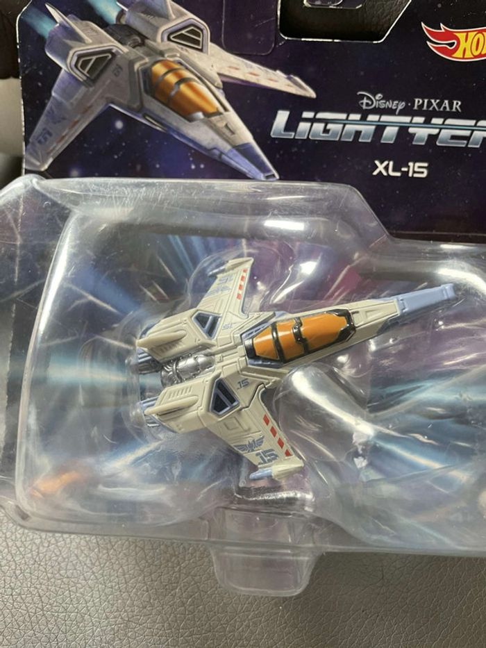 Figurine Hot Wheels Lightyear Disney Pixar - photo numéro 2