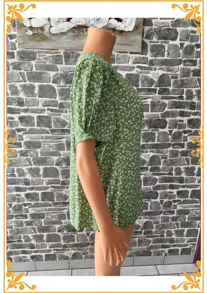Blouse " Monoprix " - photo numéro 2