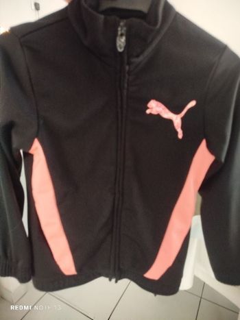 #kytie5ansfille. Veste zippée taille 5/6 ans