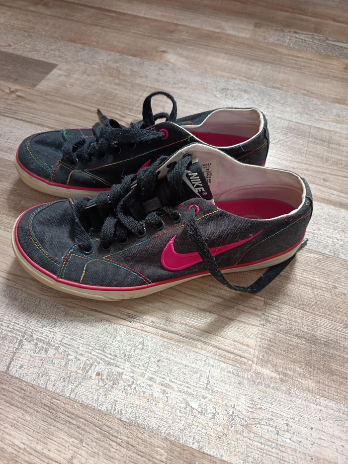 Basket Nike femme 38.5