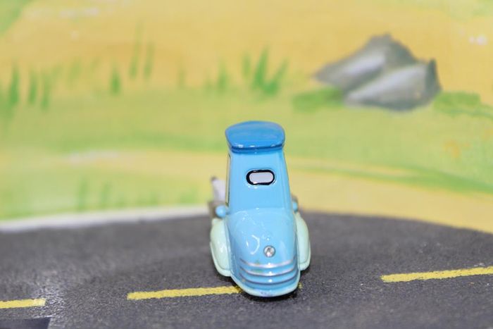 Disney Pixar cars Guido - photo numéro 4