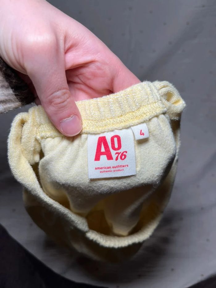 Top jaune Américan Outfitters 4 ans - photo numéro 3