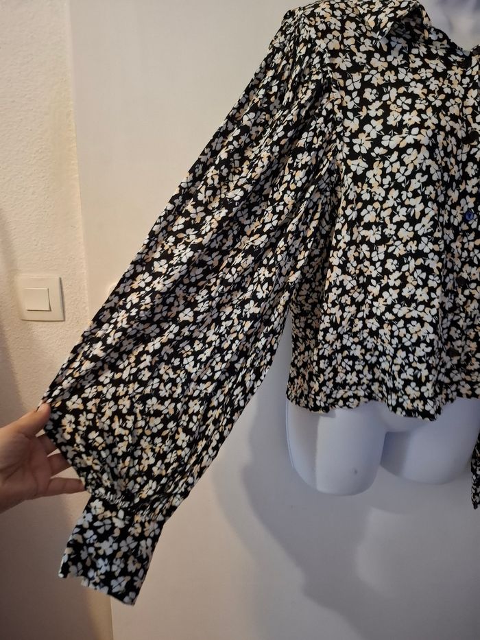 Chemise zara taille 38 en tres bon etat - photo numéro 3