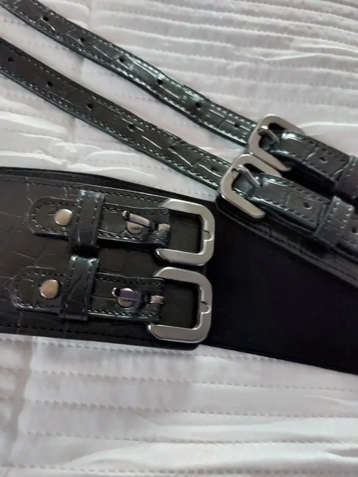 Ceinture cuir imitation croco avec bande élastique - photo numéro 2