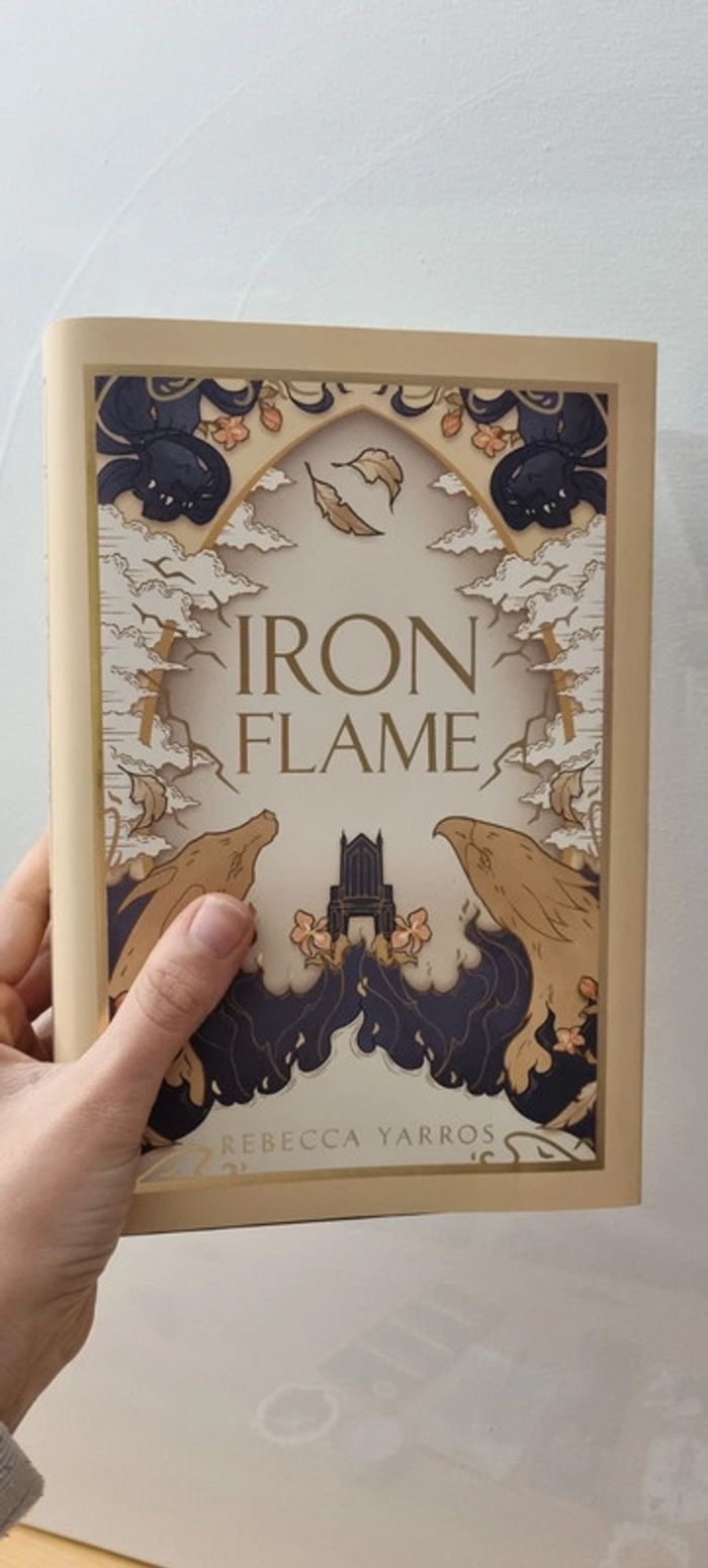 Iron Flame special edition + Goodies - photo numéro 3