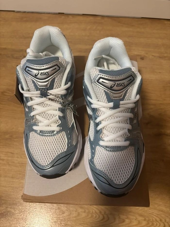 Asics Gel-Kayano 14 Bleu 44 - photo numéro 4