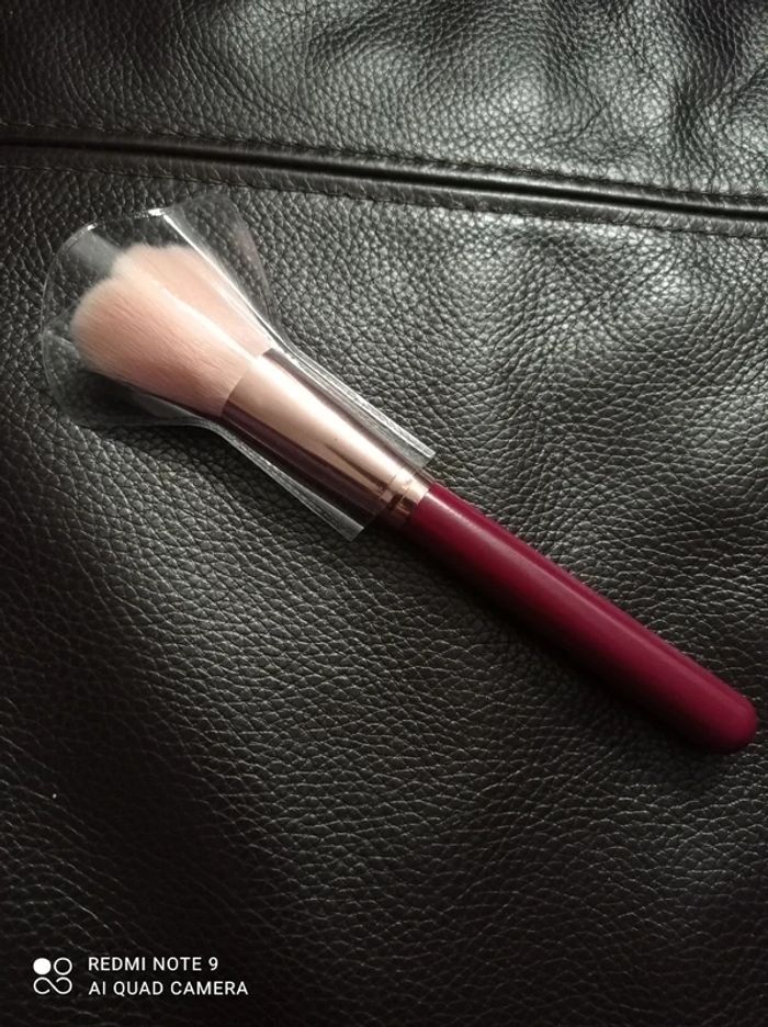 Pinceau maquillage pour blush, NEUF
