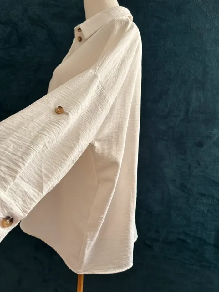 Chemise blanche texturée oversize à boutons effet corne – Busem, taille S - photo numéro 3