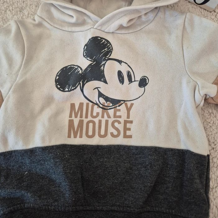 Sweat à capuche Mickey  Mouse disney taille 3ans - photo numéro 3