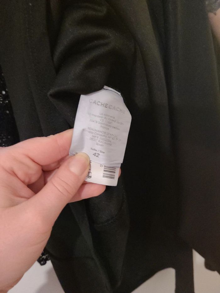 Robe noire femme manche dentelle dos ouvert taille 42 TBE cache cache - photo numéro 3