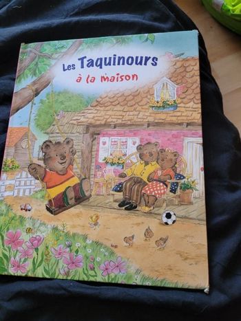 Les Taquinours à la maison