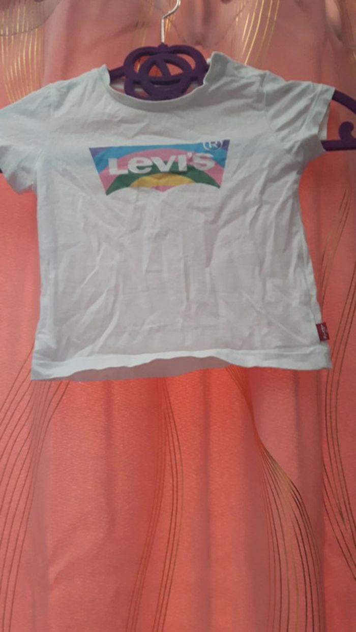 T-shirt levi's