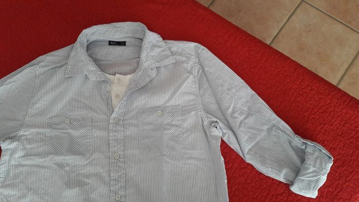 Chemise / Chemisier à manches longues, blanc à fines rayures bleu, taille L - photo numéro 2
