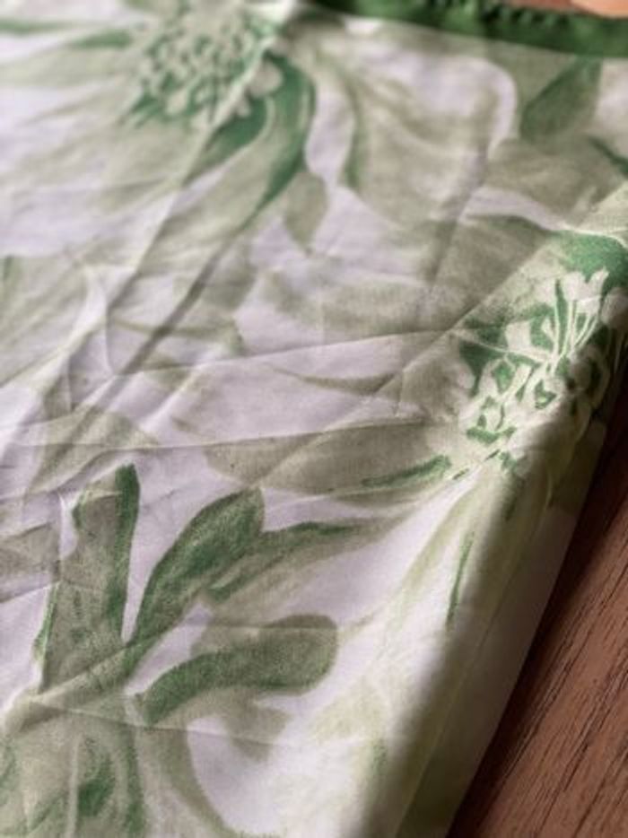 Superbe foulard verts et blanc - photo numéro 6