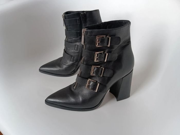 Bottines en cuir à talons Sacha premium taille 40