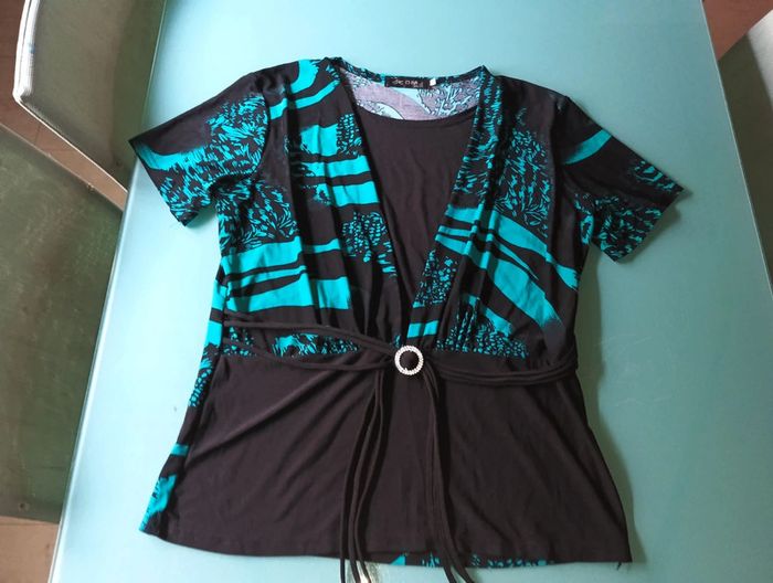 Haut tee-shirt femme taille M/L