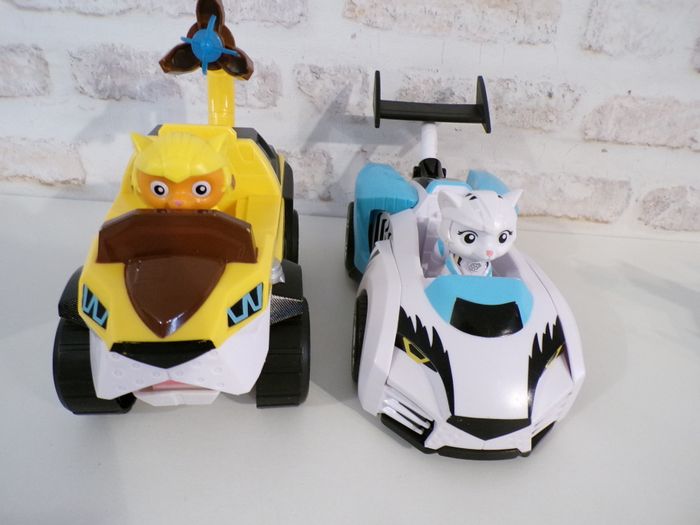Véhicules - Moto - Voitures - 4X4 des Super Chats - Paw Patrol - Pat Patrouille - photo numéro 7