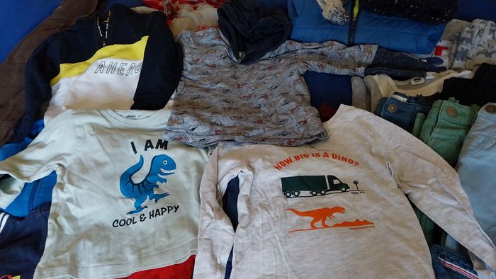1 lot de 28 vêtements garçon 3 ans - photo numéro 6