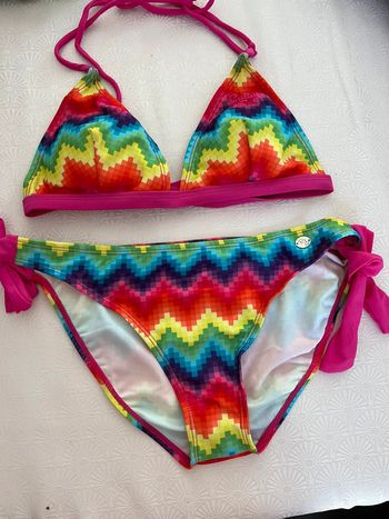 Maillot de bain T.36 neuf