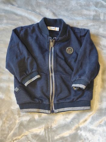 Gilet / pull / veste mayoral 12 mois 