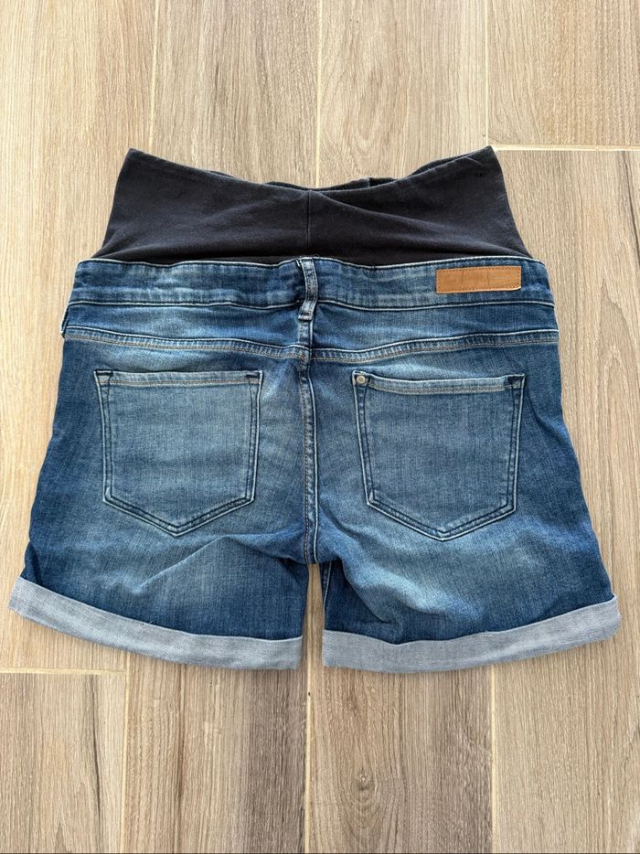 Joli short jeans femme grossesse maternité T36 H&M mama - photo numéro 4
