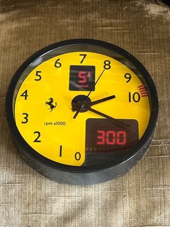 Horloge tachymètre Ferrari 