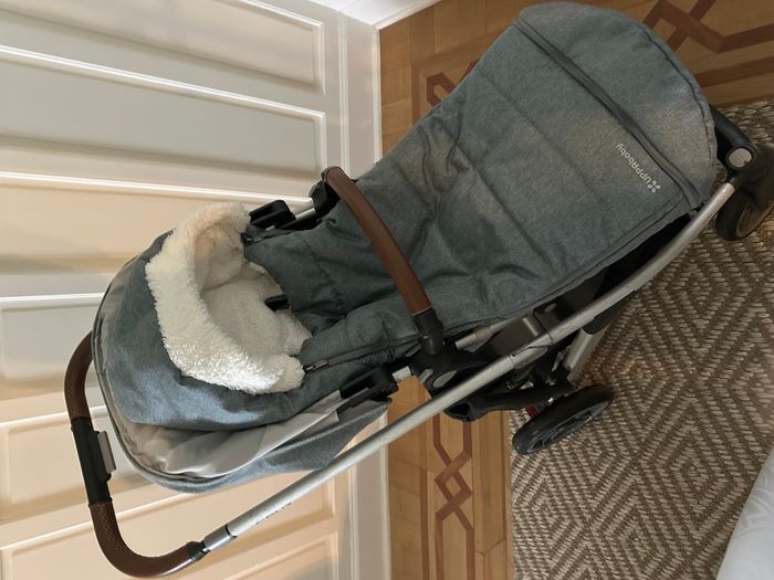 UPPAbaby Cruz V2 Gregory + nacelle – excellent état - photo numéro 3