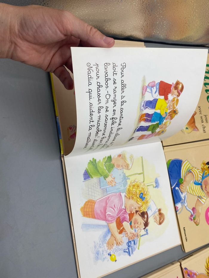 Lot  de 9  livres Juliette - photo numéro 5