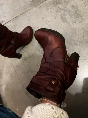 Bottines bordeaux
