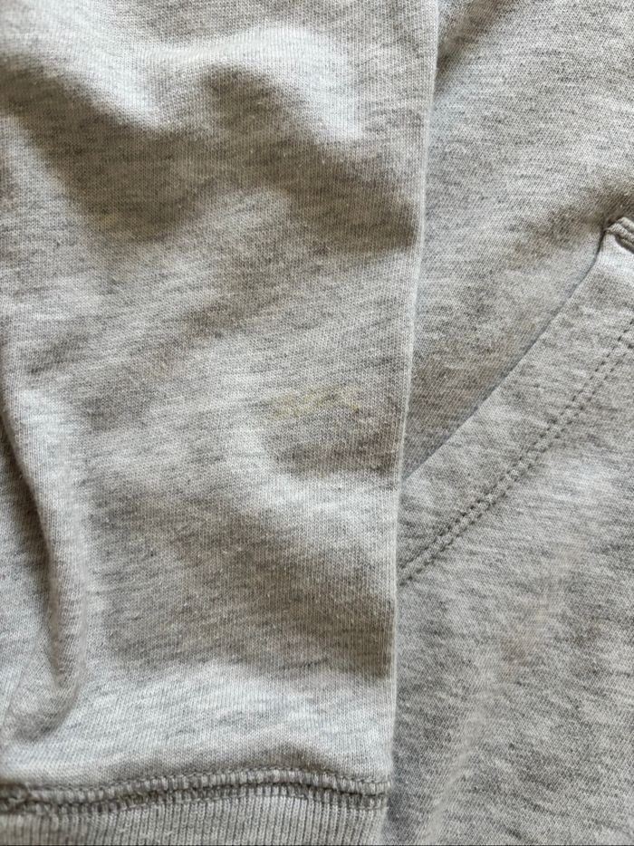 Sweat gap - photo numéro 2