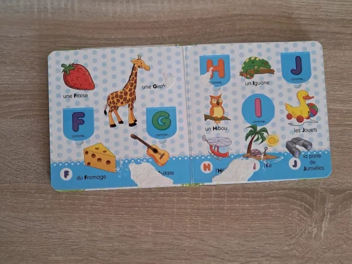 Livre je découvre alphabet avec les volets - photo numéro 3