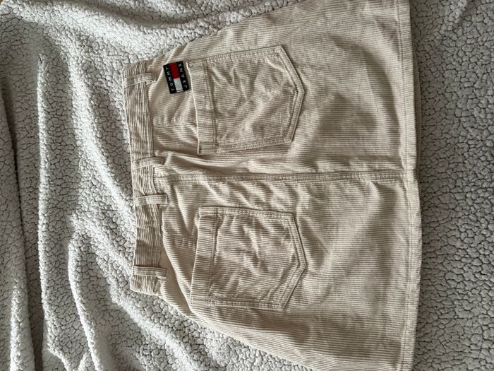 Jupe courte - photo numéro 3