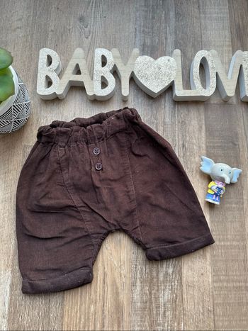 - Pantalon so baby  - 0/1 mois  - Très bon état