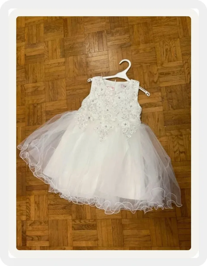 Robe blanche - photo numéro 3