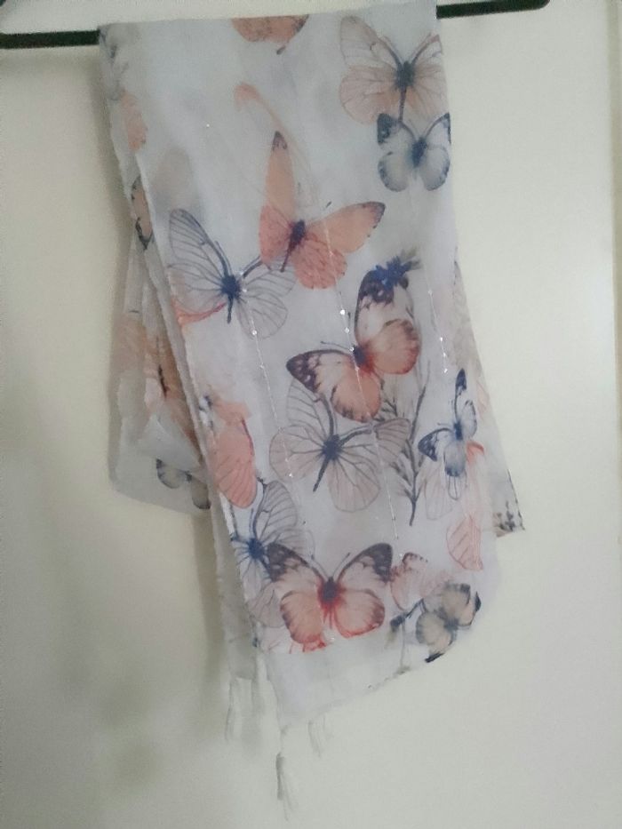 Foulard/écharpe papillon