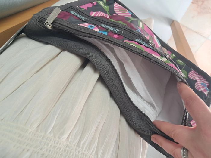 LeSportsac sac à main voyage bandoulière en tbe - photo numéro 5