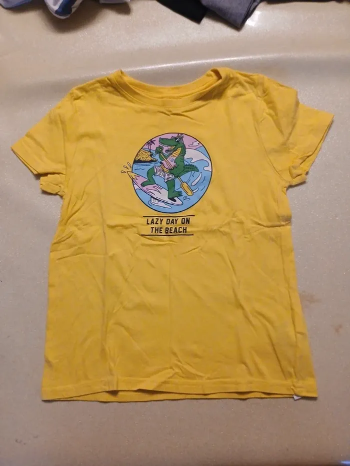 Lot 6 tee-shirts - photo numéro 3