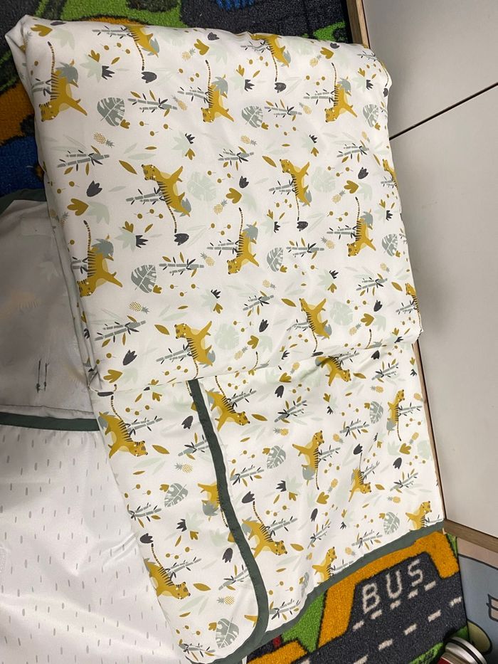 Tapis exterieur Vertbaudet NEUF & réducteur cloundnest - photo numéro 3