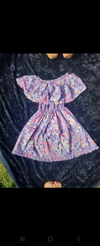 Robe épaules dénudées