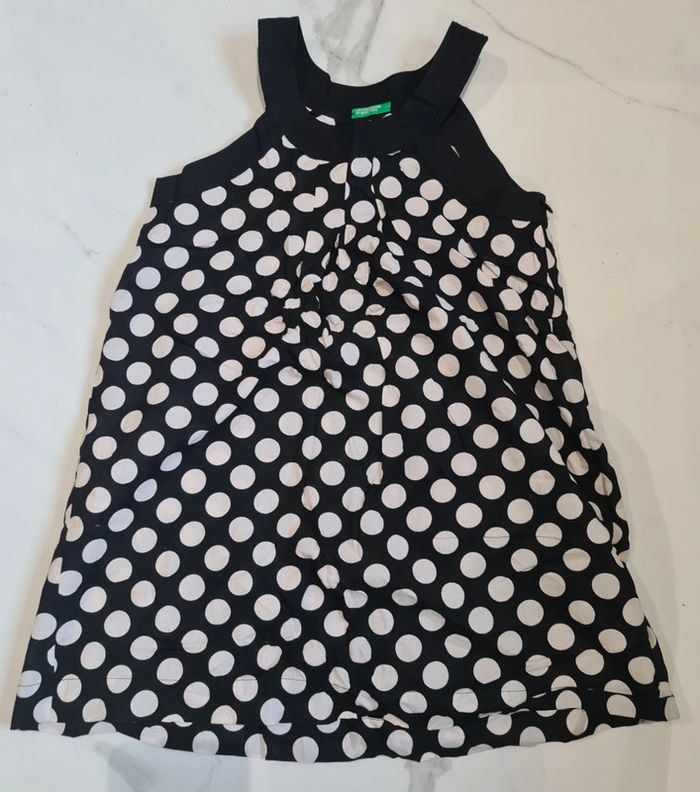 Robe Benetton 5-6 ans