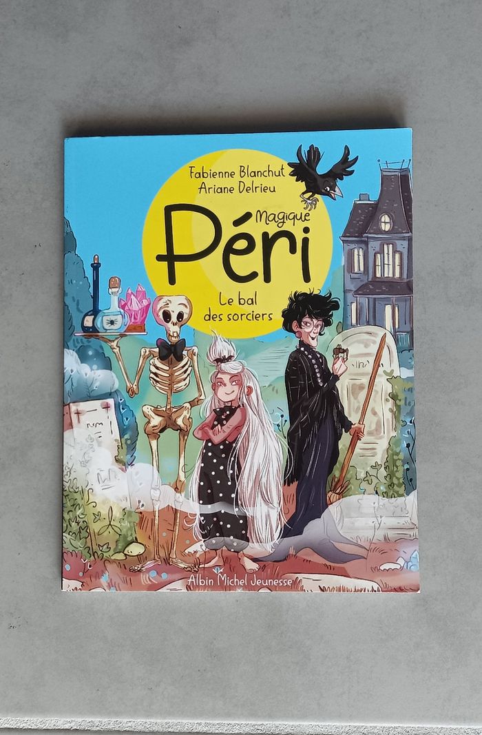 Livre Magique Péri le bal des sorciers