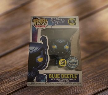 Funko Pop 1406 Blue Beetle Glow in the Dark
