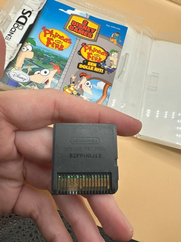 Disney Duo Pack Phineas and Ferb 1 & 2 DS - photo numéro 4