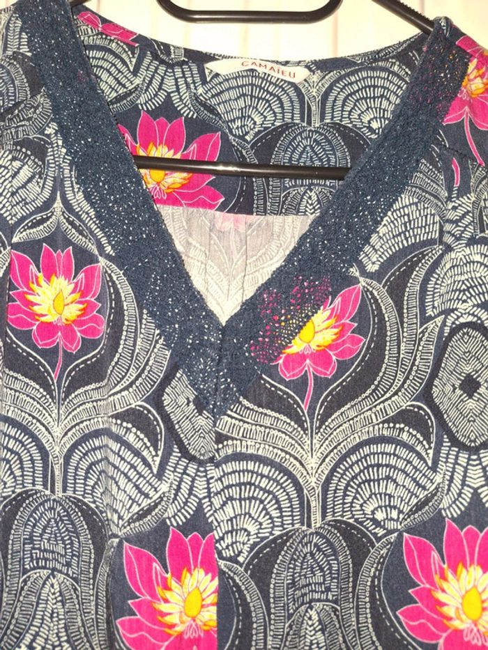 Très belle robe camaïeu avec ceinture - photo numéro 2