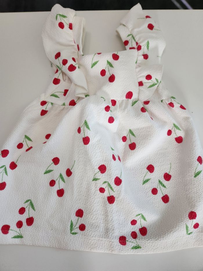 Robe Zara neuve