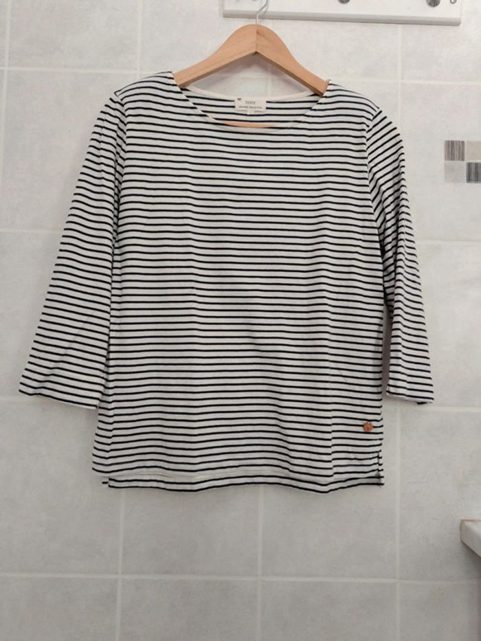 Marinière Yerse taille S comme neuve
